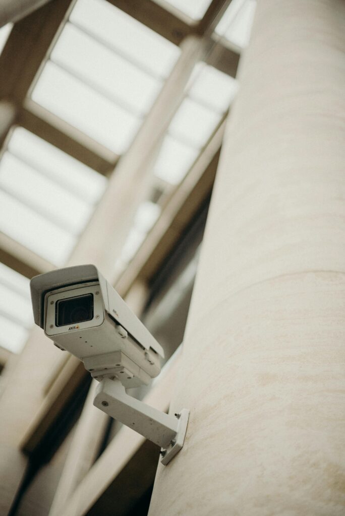 5 erreurs à éviter pour ne pas se faire pirater sa caméra connectée